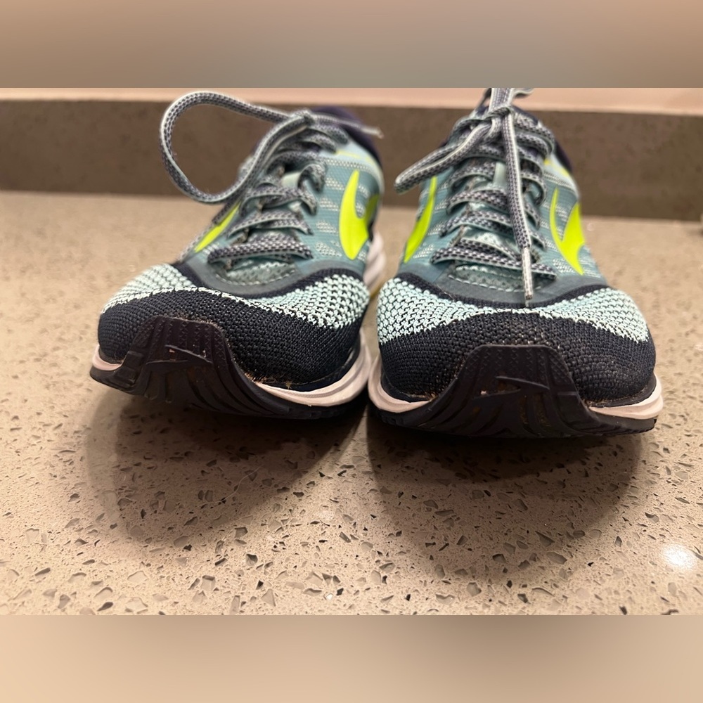 Brooks Womens Revel Blue Running Shoes Sneakers 8.5 - Picture 2 of 9